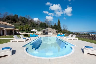 6 Bedrooms | Villa Perfect Lavender | Viros