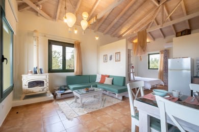 Chamaloni Cottages - Image 5