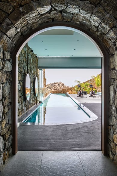 Charisma Hotel & Wellness Suites - Image 5