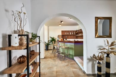 Charm Hotel - Image 5