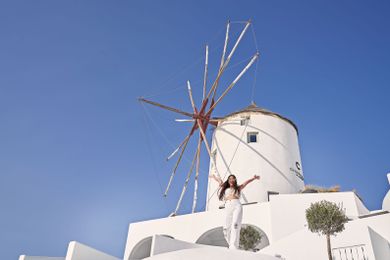 Charisma Suites Santorini - Image 4