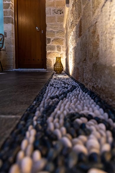 Chateau Anax Luxury Suites - Image 3