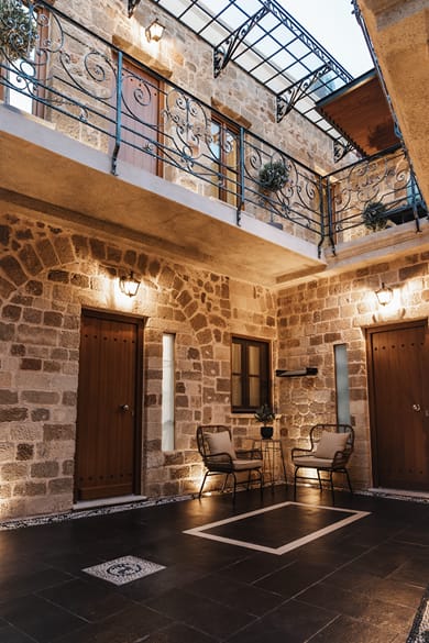 Chateau Anax Luxury Suites - Image 2