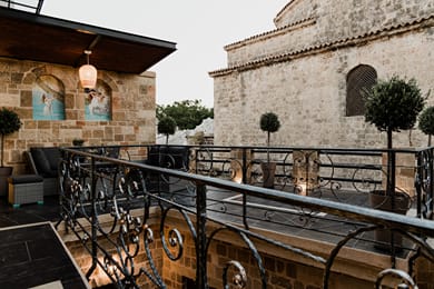 Chateau Anax Luxury Suites - Image 6