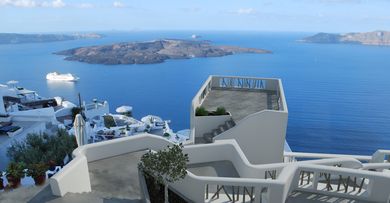 Chic Hotel Santorini - Image 2