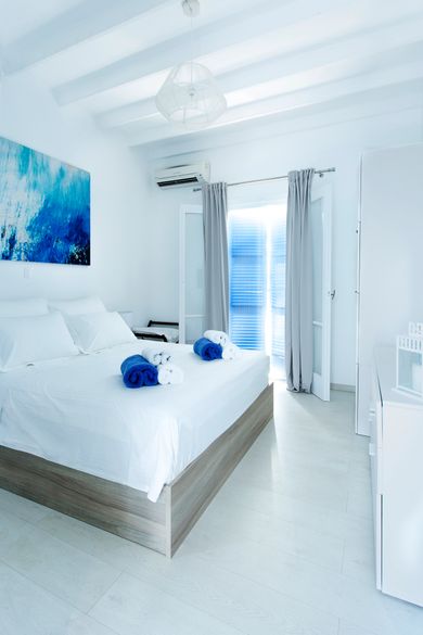 Studio with Balcony Ground Floor New (Six)