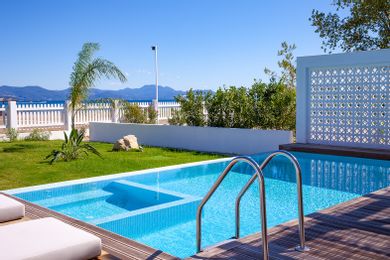 Beach Villa & Spa (NEW)