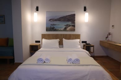 Family Studio with Wide Courtyard