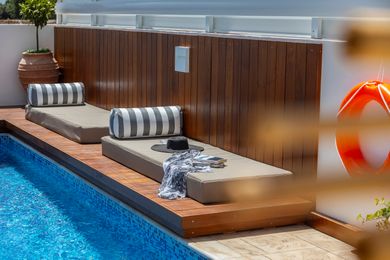 Chris Le Mare Luxury Villa - Image 4