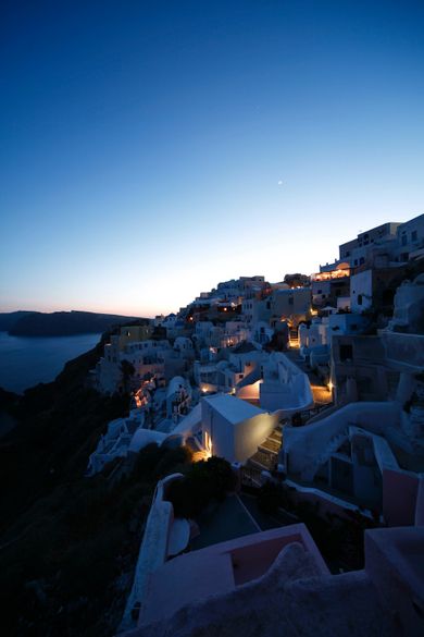 Chroma Suites Santorini - Image 2
