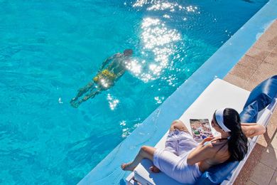 Mrs Chryssana Beach Hotel Crete - Image 2