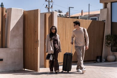 Cicada Suites Elegant Beach Living - Image 3