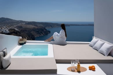 Majestic Suite with Caldera View and outdoor Hot-Tub