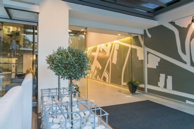 City Center Hotel - Image 3