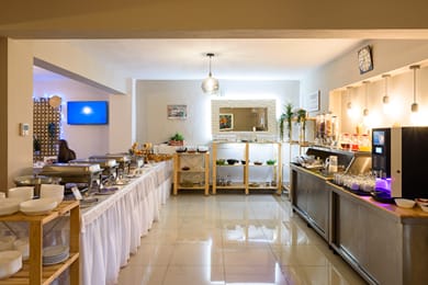 City Gate Airport Hotel Thessaloniki - Image 7