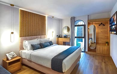 CITYLUXE Suites & Rooms - Image 7