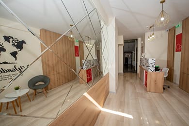 City Plaza Apartments & Rooms Thessaloniki - Image 3