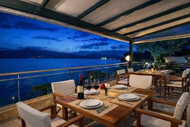 Cliff Bay Hotel - Image 5