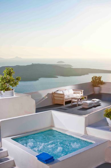 Cliff Side Suites - Image 5