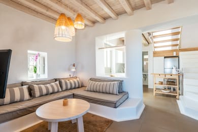 Honeymoon House with Sea View