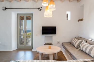 Honeymoon House with Sea View
