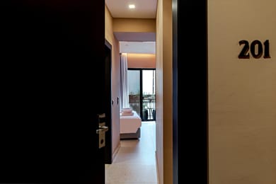 Clyde Athens by Nin&Bau - Image 7