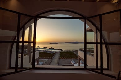 COCO-MAT Hotel Santorini - Image 2