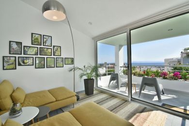 Coconut Villa Athens - Image 4