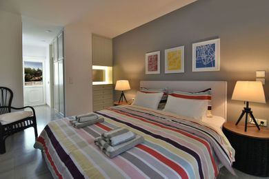 Coconut Villa Athens - Image 5