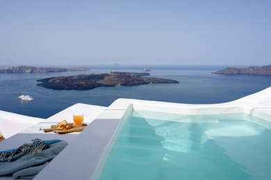Deluxe Honeymoon Suite Jacuzzi Sea View