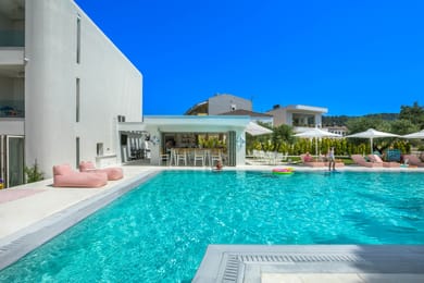 Cocoons Luxury Suites & Villas - Image 5