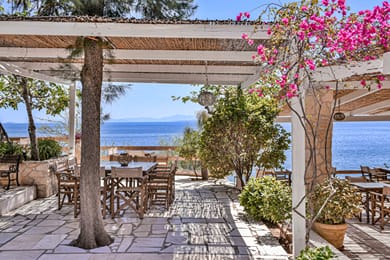 Cokkinis Hotel - Image 5