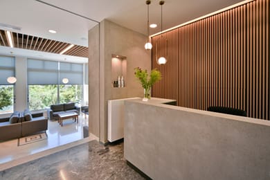 Cokkinis Hotel - Image 4