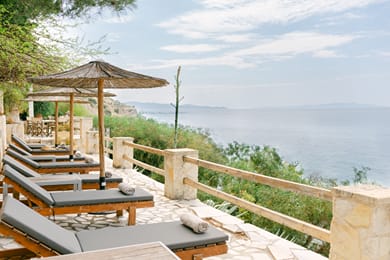 Cokkinis Hotel - Image 3