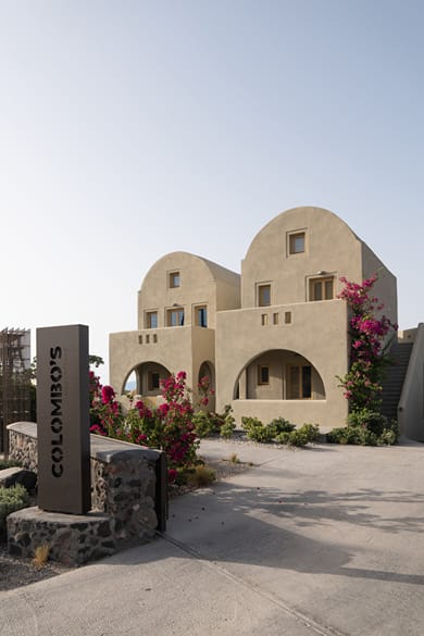 Colombo's Beachfront Santorini - Image 4