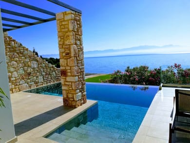 Colonides Beach Hotel - Image 4