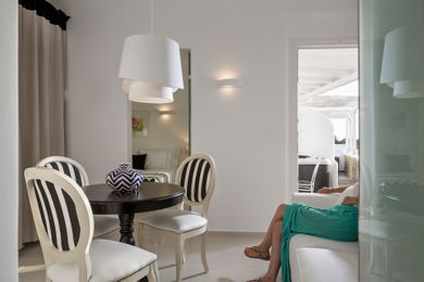 Colours Residence Outdoor Jacuzzi