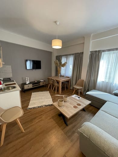 Compass Lofts Athens - Image 3