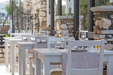 Contaratos Beach Paros - Image 5