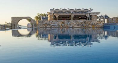 Contaratos Beach Paros - Image 5