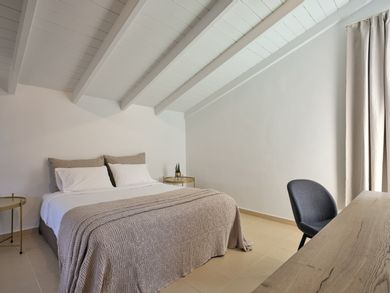 Loft Suite Pool View(Top Floor)