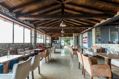 Coral Blue Hotel - Image 6