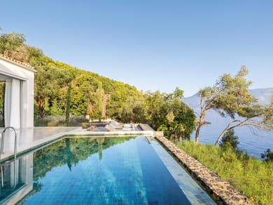 Palazzo Di Lago Private Pool on the Rocs