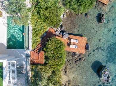 2 Bedroom Villa Waterfront Private Pool & Private Beach