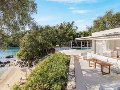 2 Bedroom Villa Waterfront Private Pool & Private Beach