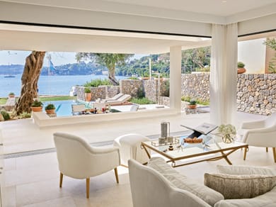 3-Bedroom Villa Waterfront Private Pool