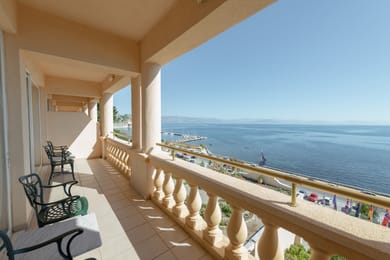 One Bedroom Suite with Sea View