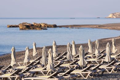 Coriva Beach Hotel - Image 3