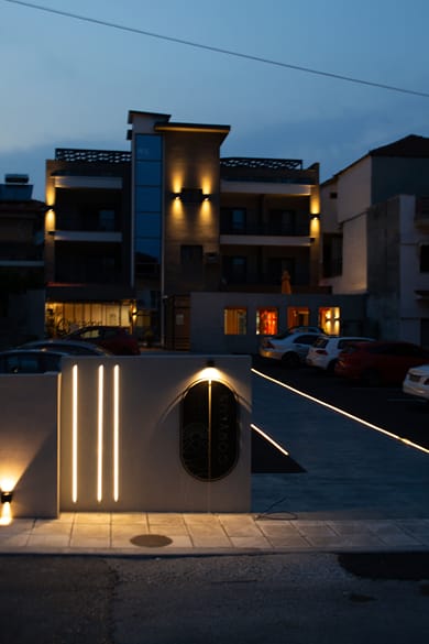 CORYLUS Luxury Rooms & Suites - Image 4