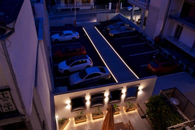 CORYLUS Luxury Rooms & Suites - Image 6